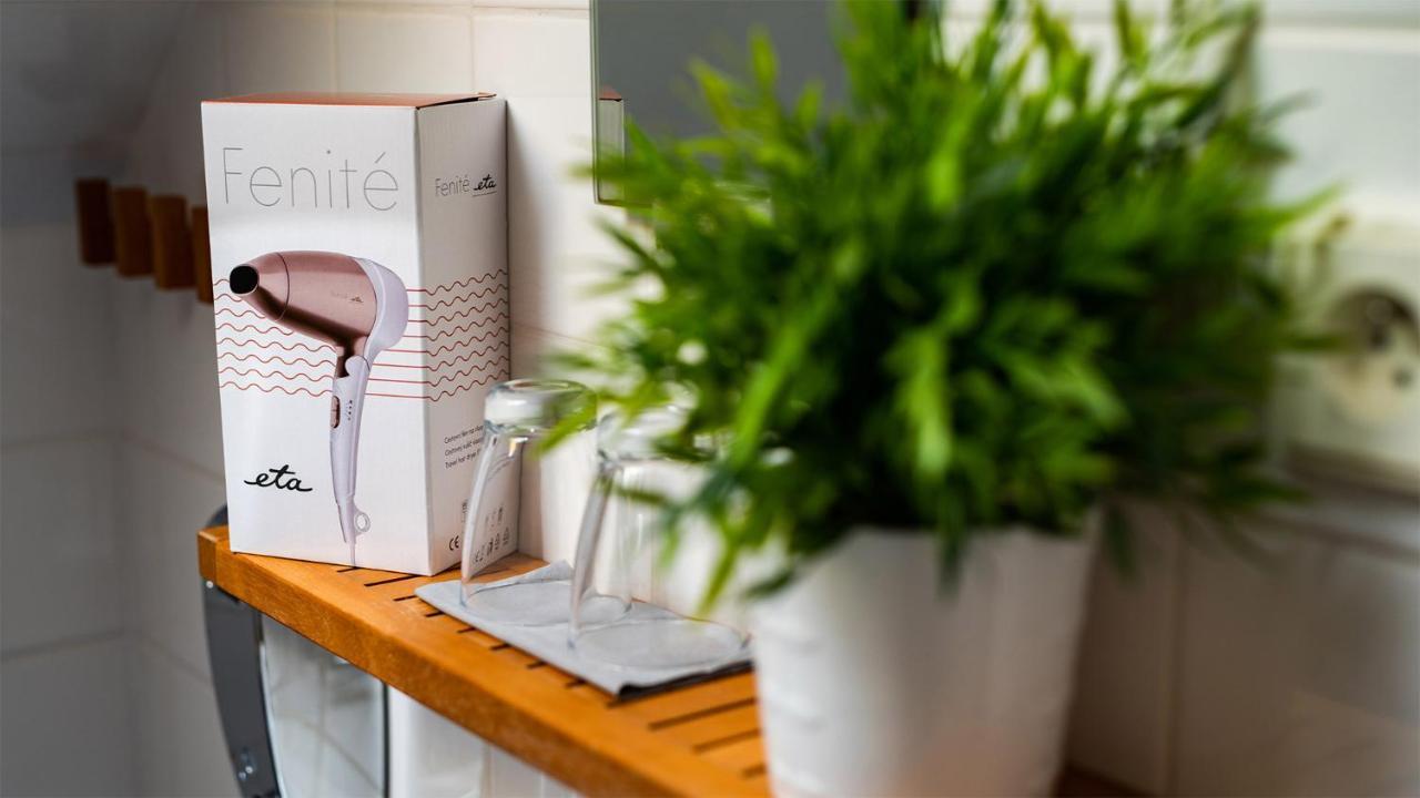 Vsemyslice Wellness Penzion-Restaurace U Pstrosa מראה חיצוני תמונה